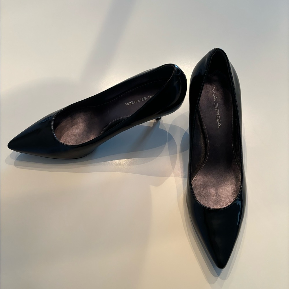Dark gray  patent VIA SPIGA heels 9M